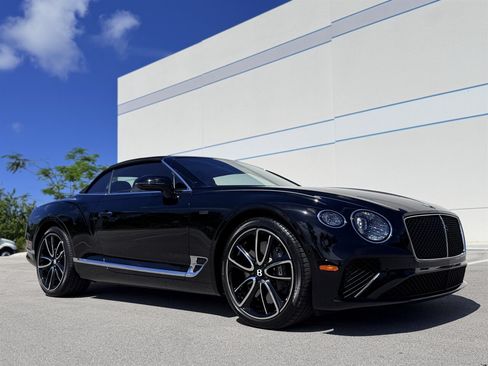 Used 2024 Bentley Continental GT V8 AWD/4WD image 4