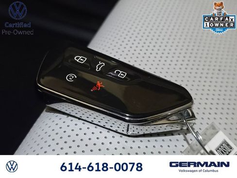 Certified 2025 Volkswagen Atlas Cross Sport SEL Premium R-Line image 33