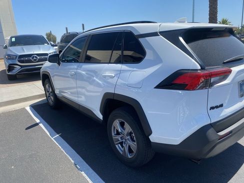 Used 2025 Toyota RAV4 XLE image 5