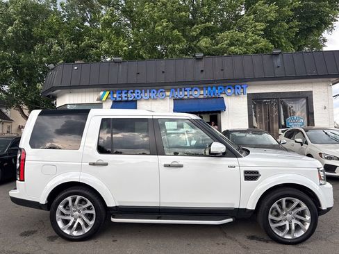 Used 2016 Land Rover LR4 HSE AWD/4WD image 17
