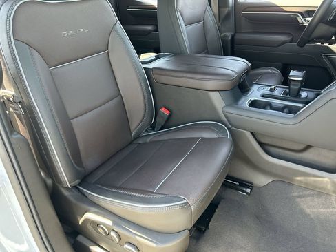Used 2026 GMC Sierra 1500 Denali w/ Technology Package AWD/4WD image 27