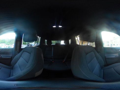 Used 2025 Chevrolet Equinox LT FWD image 43