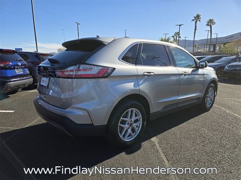 Used 2024 Ford Edge SEL image 6