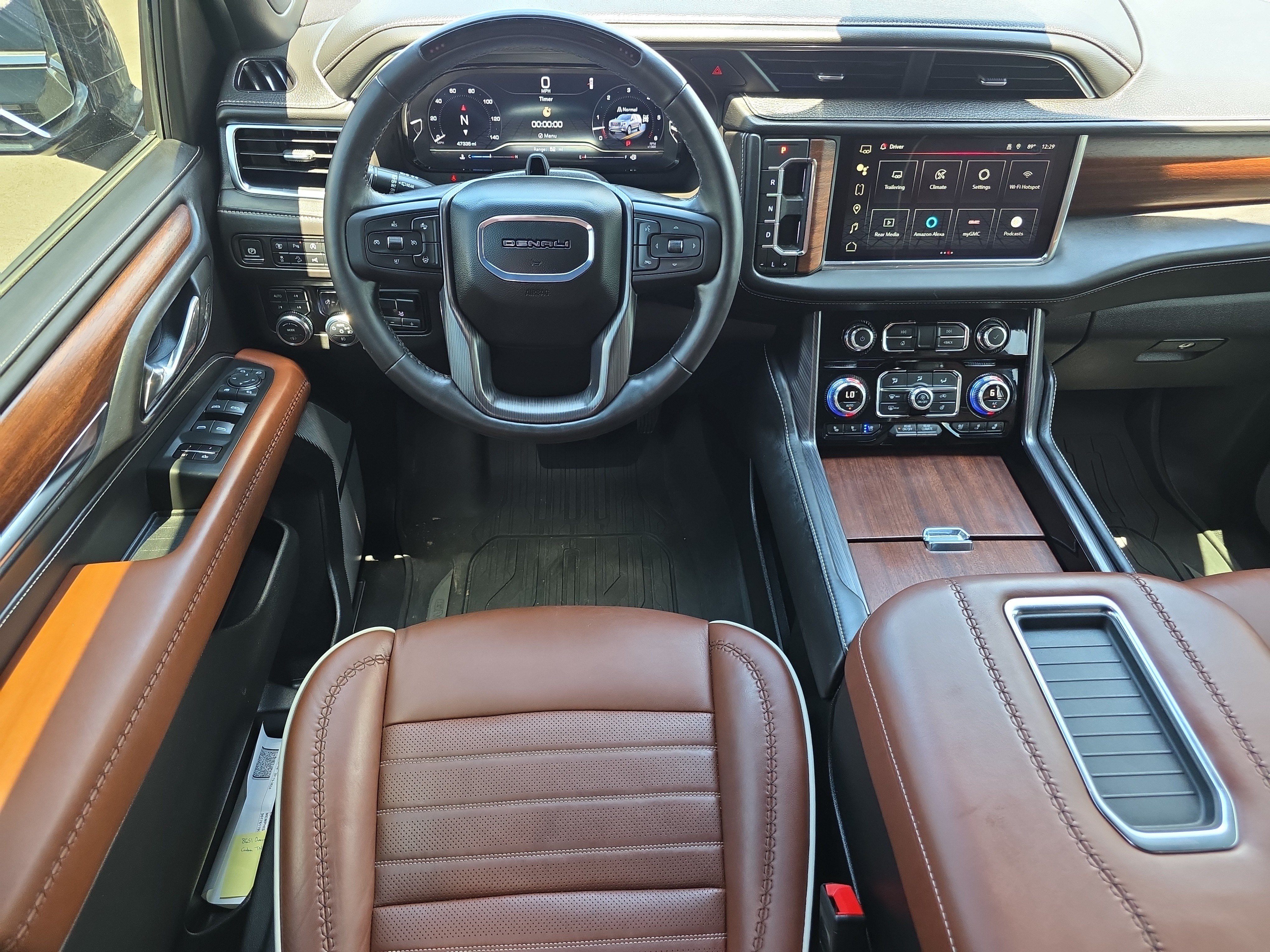 Used 2024 GMC Yukon Denali Ultimate AWD/4WD image 14