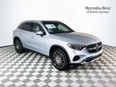 Used 2026 Mercedes-Benz GLC 300 4MATIC image 1
