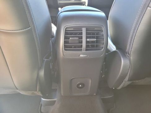 Certified 2025 Ford Escape ST-Line image 15