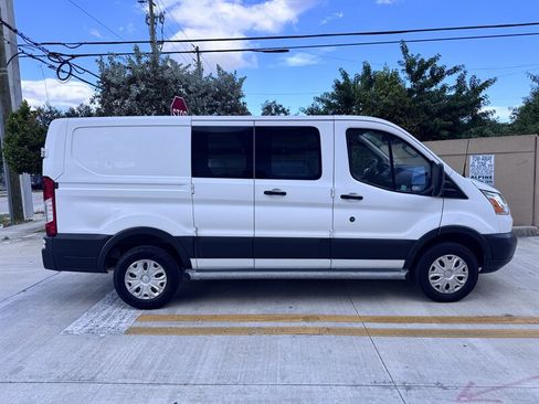 Used 2016 Ford Transit 250 130 Low Roof w/ Exterior Upgrade Package image 4