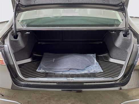 Used 2025 Subaru Legacy Limited w/ Popular Package #3 image 29