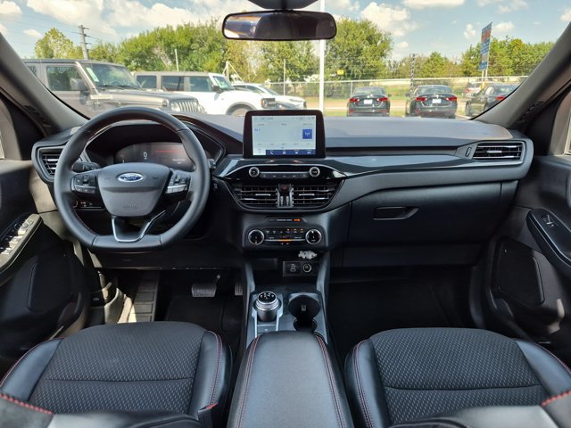 Used 2026 Ford Escape ST-Line FWD image 25