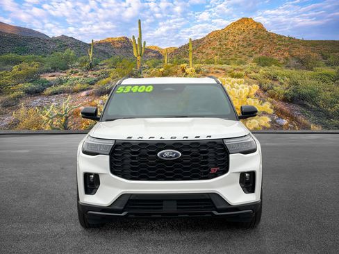 Used 2025 Ford Explorer ST w/ Sun And Sound Package AWD/4WD image 5