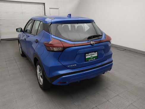 Used 2024 Nissan Kicks S FWD image 6