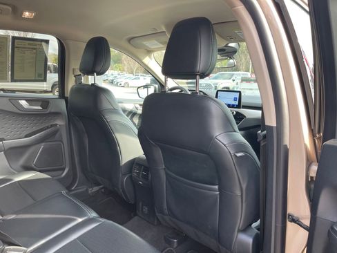 Used 2020 Ford Escape SEL image 26