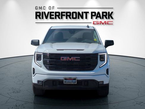 New 2026 GMC Sierra 1500 Elevation AWD/4WD image 8