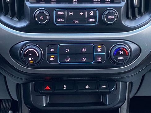 Used 2018 GMC Canyon SLE image 21