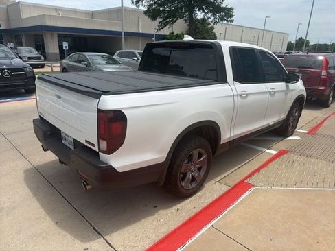Certified 2024 Honda Ridgeline TrailSport image 6