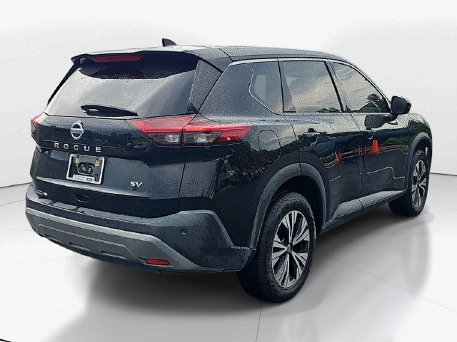 Used 2021 Nissan Rogue SV FWD image 4
