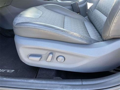 Used 2019 Kia Niro EX image 19