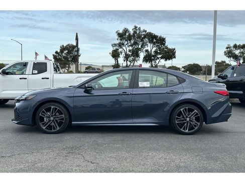 Used 2026 Toyota Camry XSE w/ Premium Plus Package FWD image 7