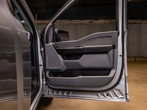 Used 2024 Ford F150 XL image 18