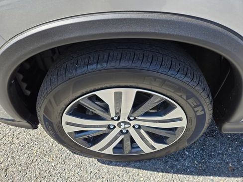 Used 2025 Mitsubishi Outlander Sport SE AWD/4WD image 21