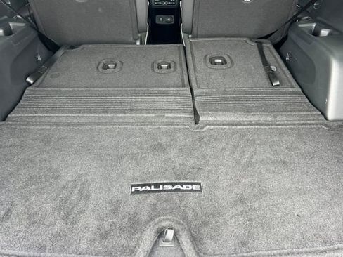 Used 2025 Hyundai Palisade SEL FWD image 18