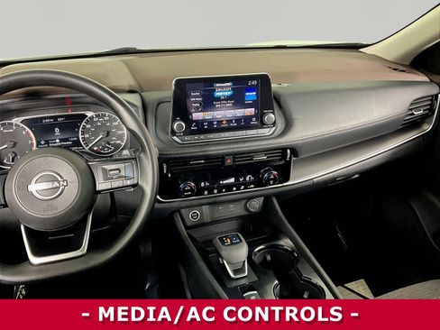 Certified 2022 Nissan Rogue SV AWD/4WD image 9