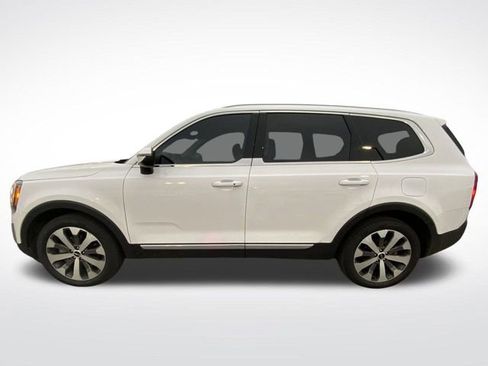 Used 2022 Kia Telluride EX w/ EX Premium Package image 5