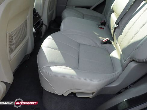 Used 2014 Land Rover Range Rover Sport HSE image 24