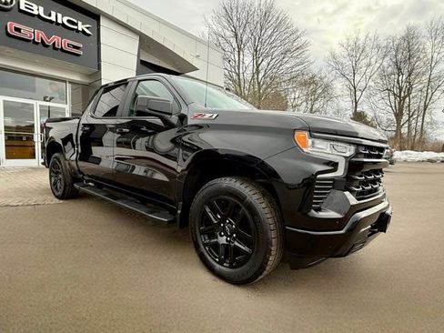 Used 2022 Chevrolet Silverado 1500 RST w/ Z71 Off-Road Package image 4