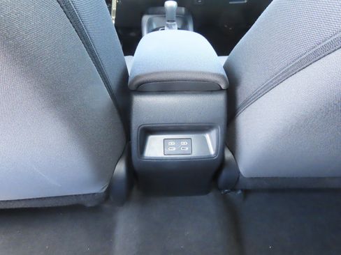 Used 2024 Toyota Corolla LE FWD image 18