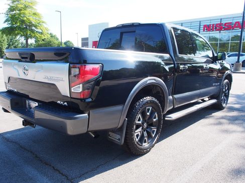 Used 2021 Nissan Titan Platinum Reserve w/ Moonroof Package AWD/4WD image 8