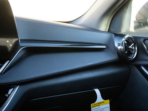 New 2026 Chevrolet Equinox LT image 28