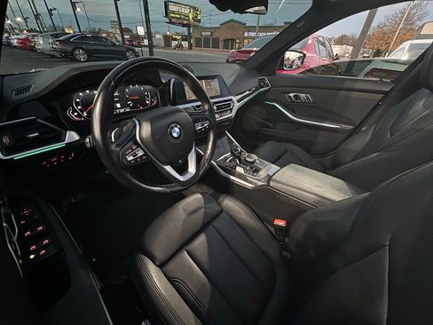 Used 2021 BMW 330i xDrive Sedan w/ Convenience Package image 15
