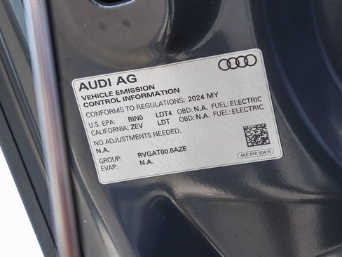 Used 2024 Audi Q8 e-tron Prestige w/ Prestige Package AWD/4WD image 30