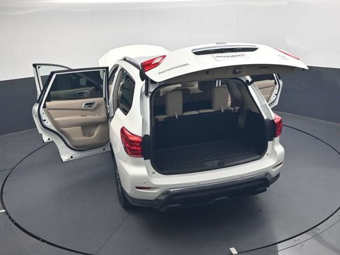 Used 2020 Nissan Pathfinder SL w/ Cargo Package AWD/4WD image 56