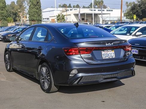 Used 2023 Kia Forte GT-Line w/ GT-Line Premium Package image 8