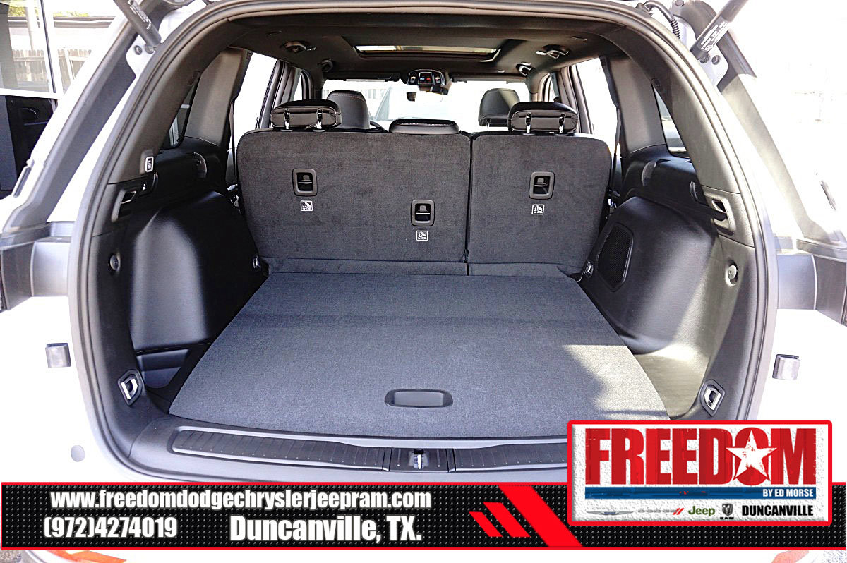 New 2026 Jeep Grand Cherokee Limited w/ Limited Altitude Package AWD/4WD image 44