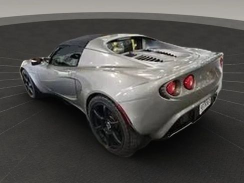 Used 2006 Lotus Elise RWD image 4