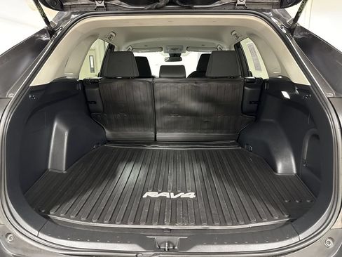 Used 2023 Toyota RAV4 LE AWD/4WD image 23