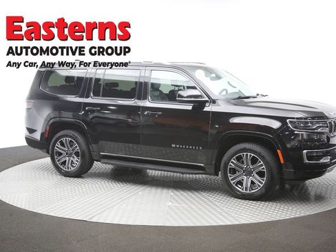 Used 2024 Jeep Wagoneer Series II AWD/4WD image 50