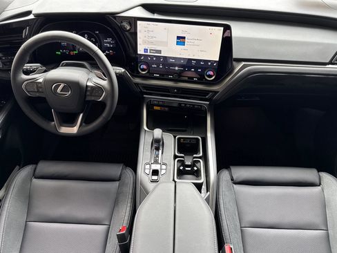 New 2026 Lexus TX 550h AWD Plug-In Hybrid image 16