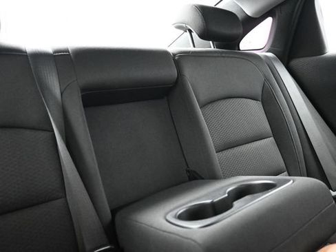 Used 2023 Chevrolet Malibu LT FWD image 14