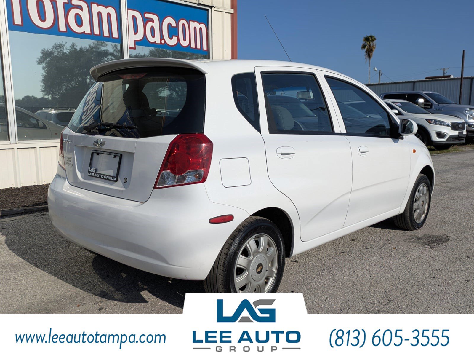 Used 2004 Chevrolet Aveo LS FWD image 3