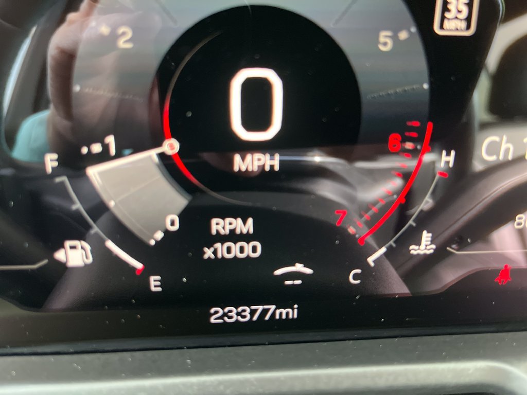 Used 2026 GMC Acadia Elevation w/ Elevation Premium Package FWD image 15