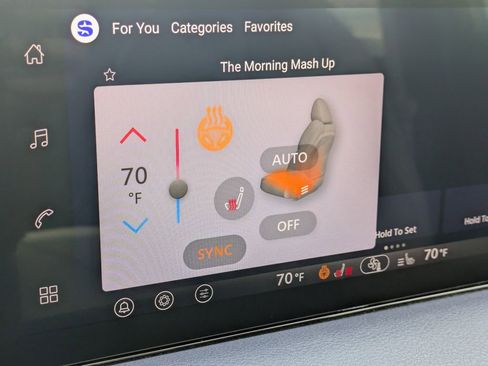 New 2026 Nissan Sentra SL w/ Floor Mat Package FWD image 22