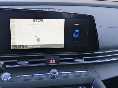 New 2025 Hyundai Elantra SEL image 22