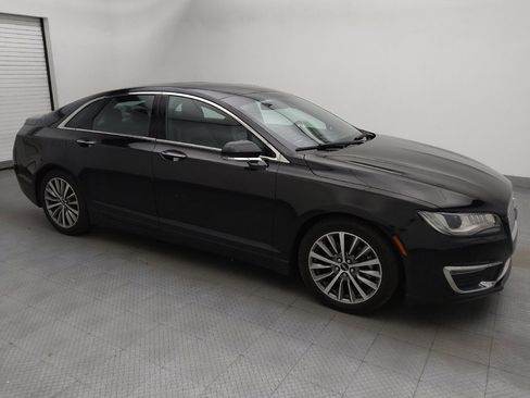 Used 2018 Lincoln MKZ Select w/ Technology Package FWD image 11