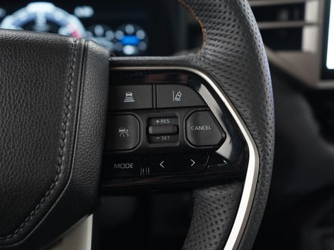 Used 2026 Toyota Sequoia Capstone image 31