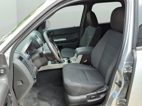 Used 2012 Ford Escape XLT AWD/4WD image 25
