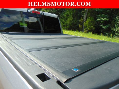 Used 2021 RAM 1500 Laramie AWD/4WD image 19